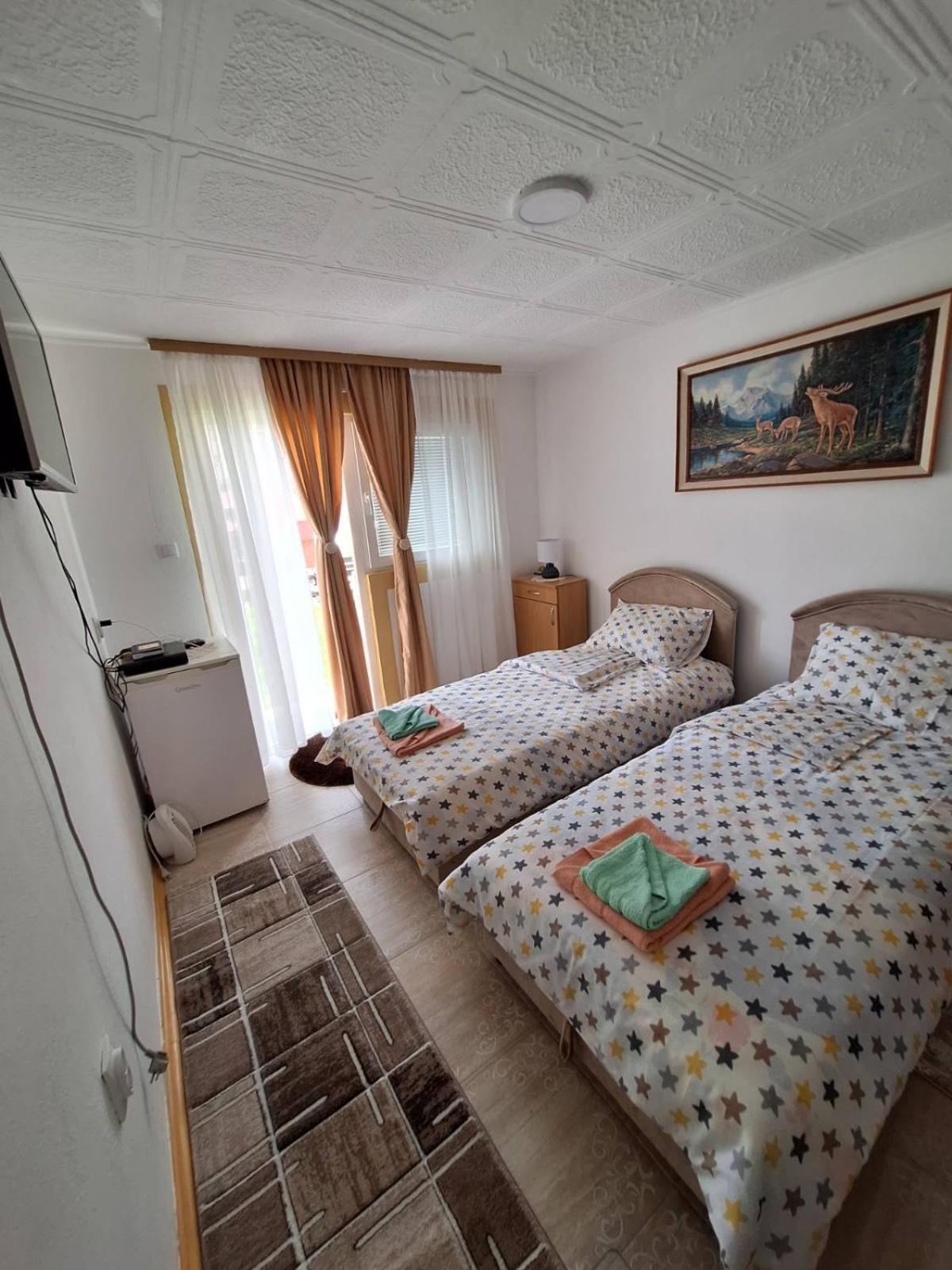 Apartment Buklija Pluzine Exterior photo